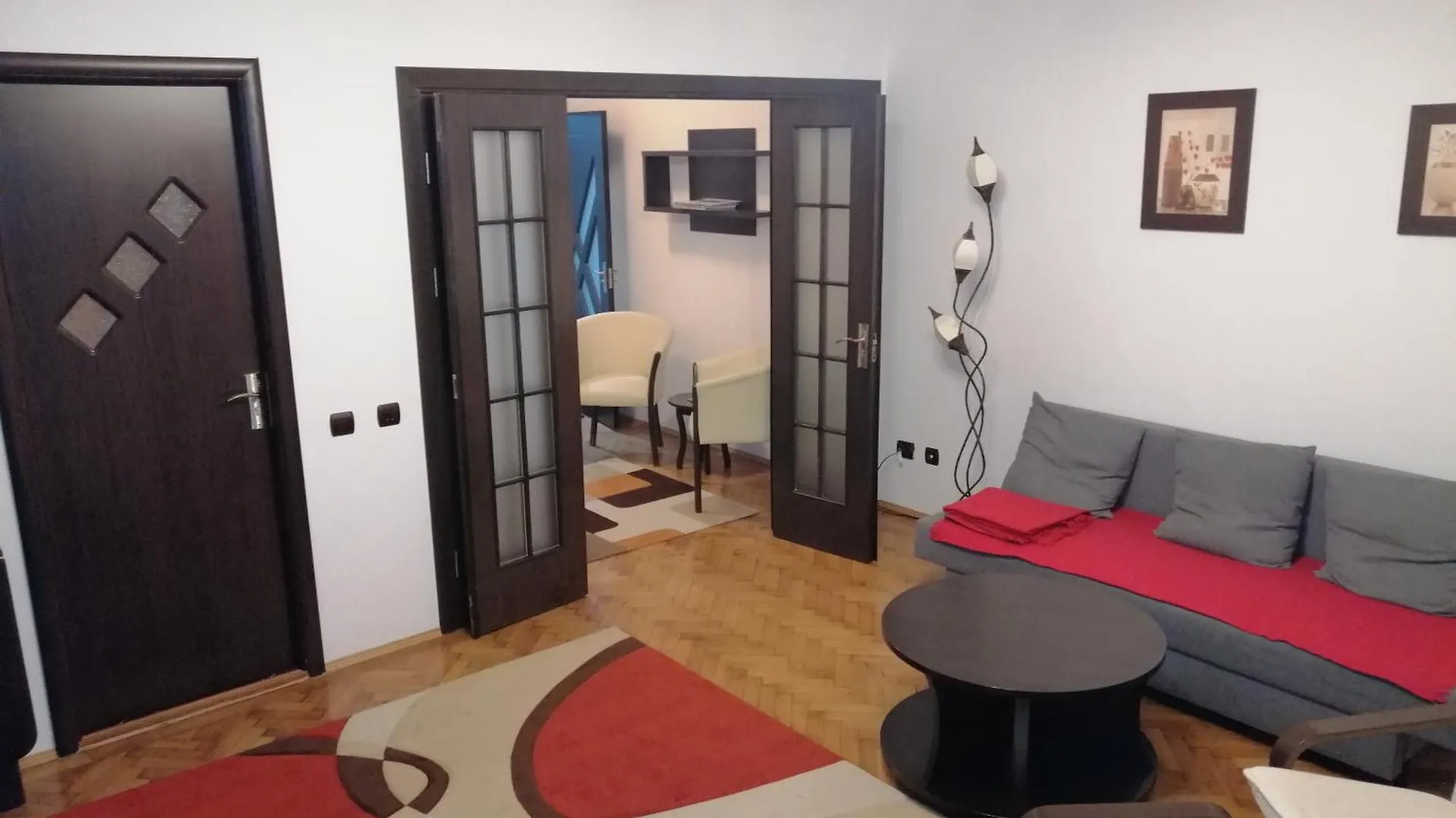 Apartament Athenee Palace Bucureşti 0*,  România