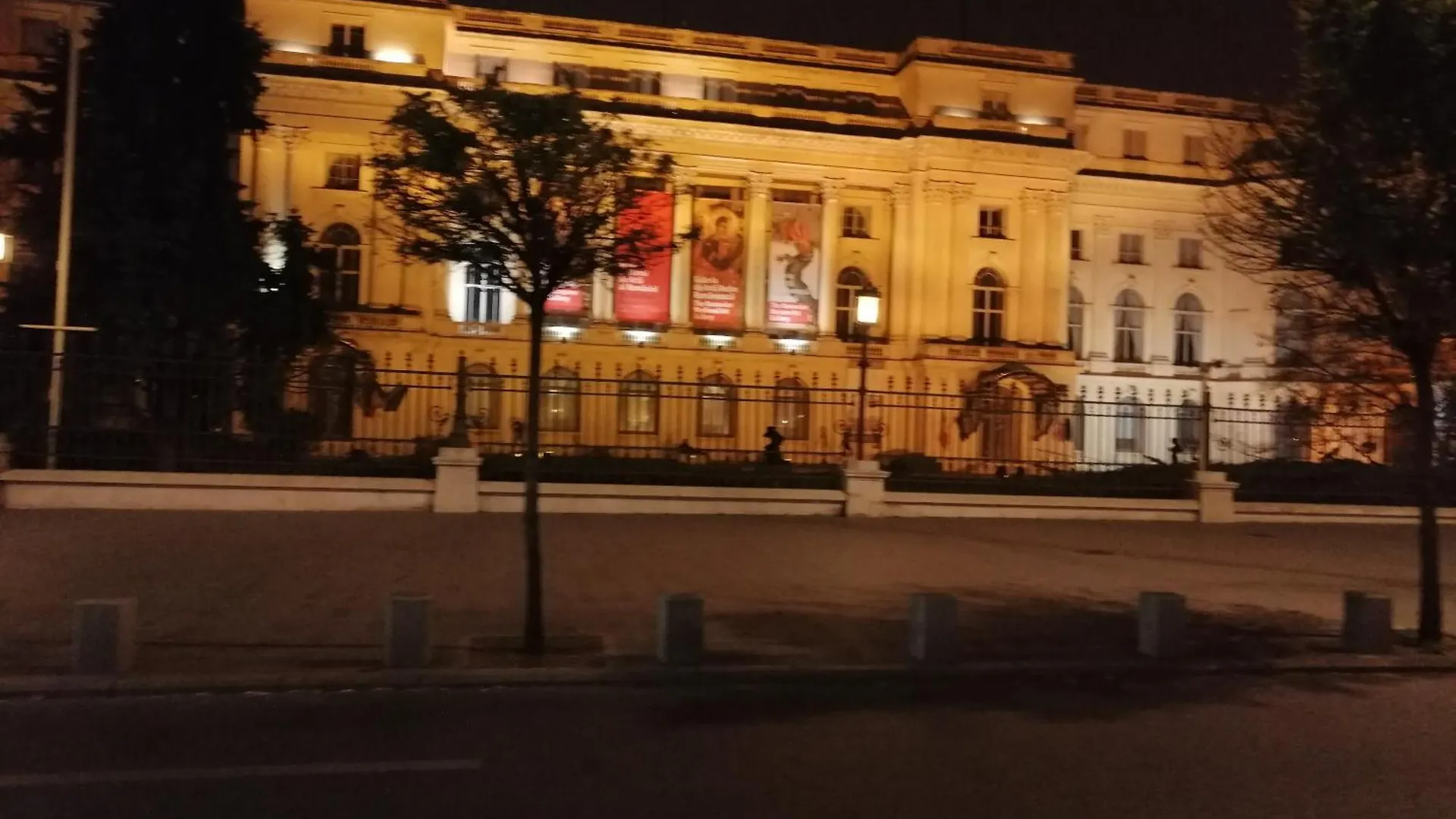 Apartament Athenee Palace Bucureşti