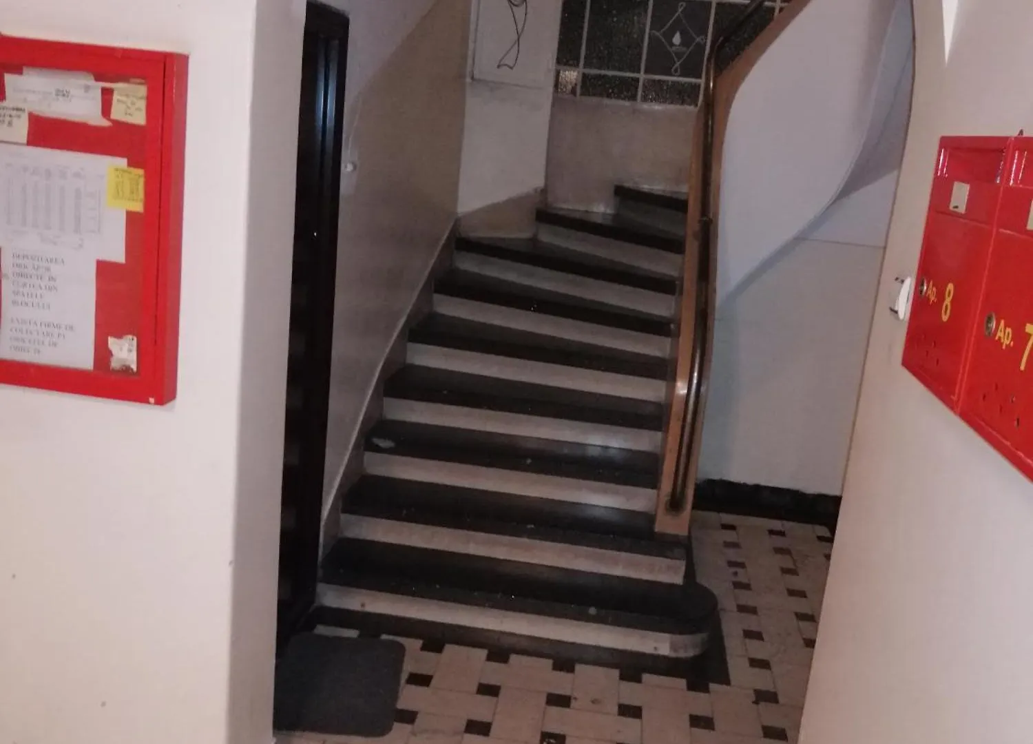 Apartament Athenee Palace Bucareste 0*,  Roménia